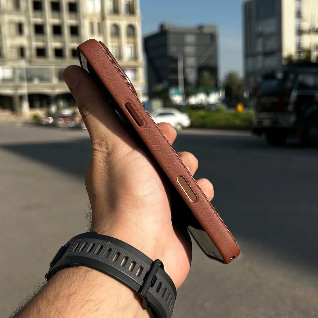 Apple TechWoven Case with Camera Control