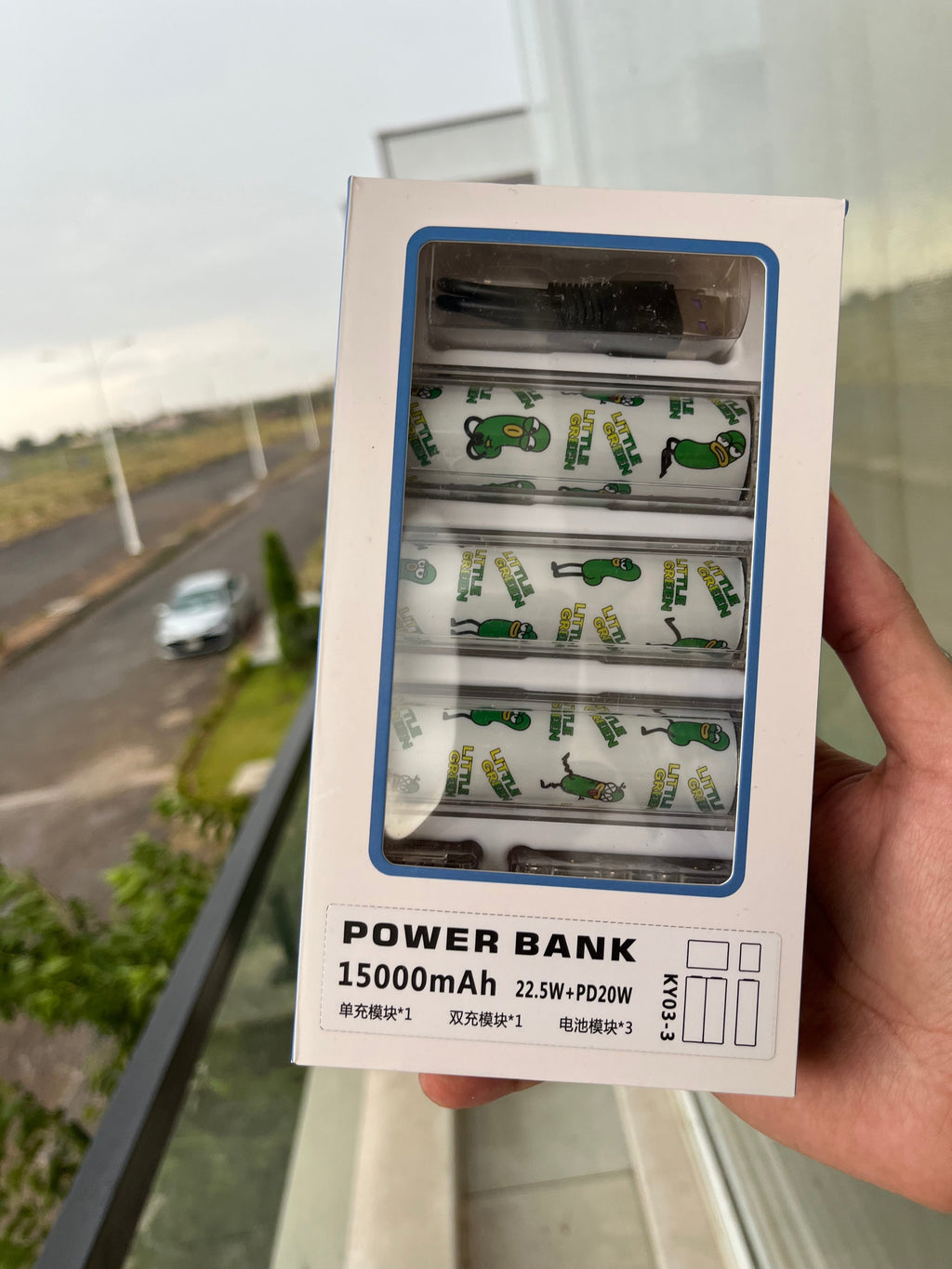 15000mAh 22.5W PD20W power bank with built-in Lightning cable – KY03-3 – product image