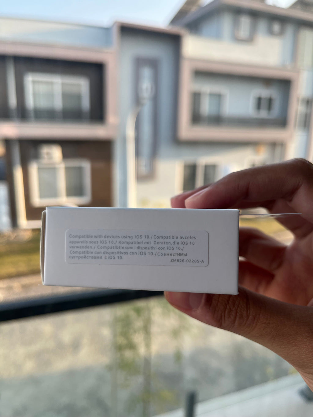 EarPods with Lightning Connector – product image