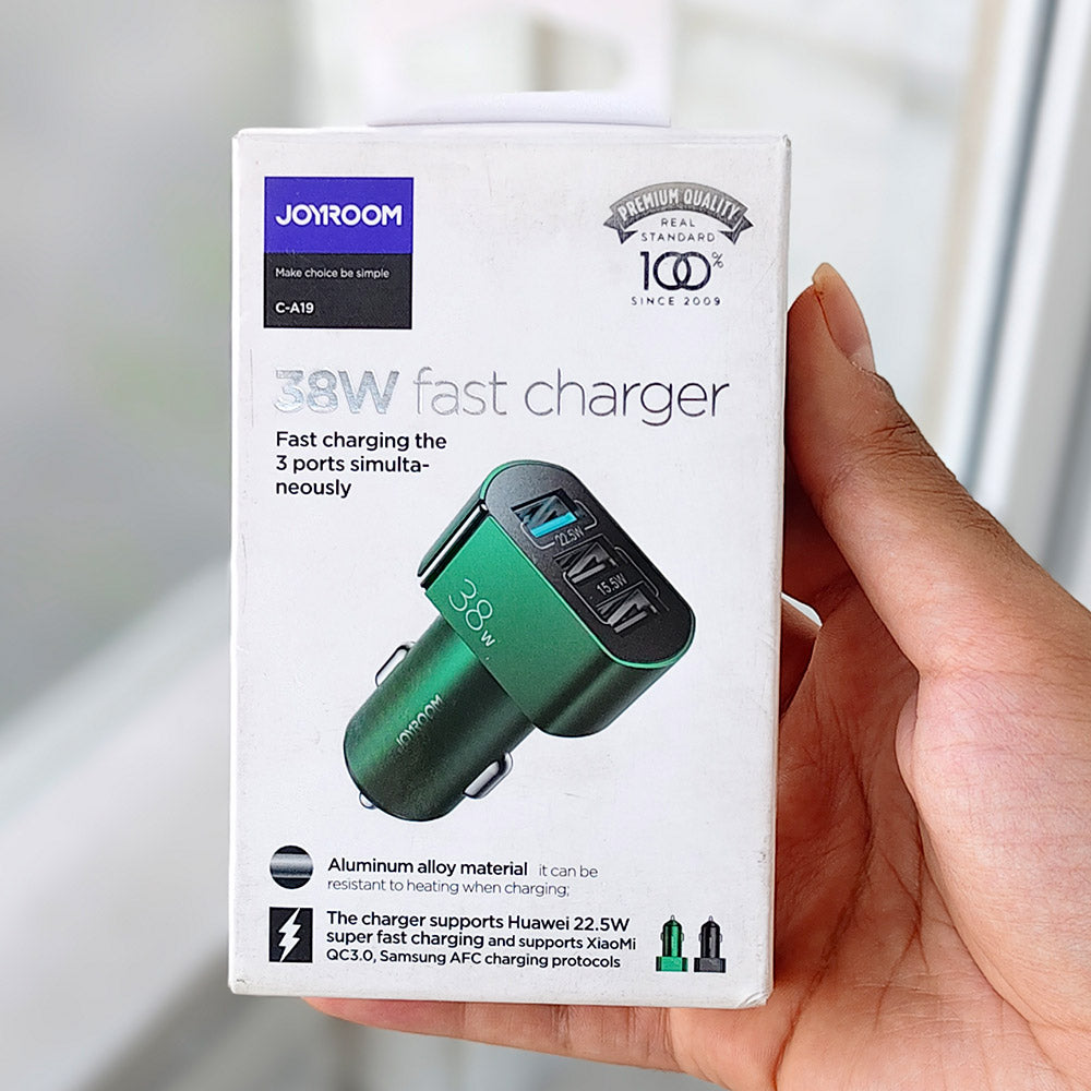 Joyroom C-A19 38W 3-port fast car charger – product image