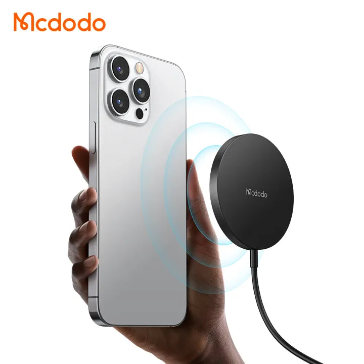 MCDODO magnetic wireless USB-C charger – product image