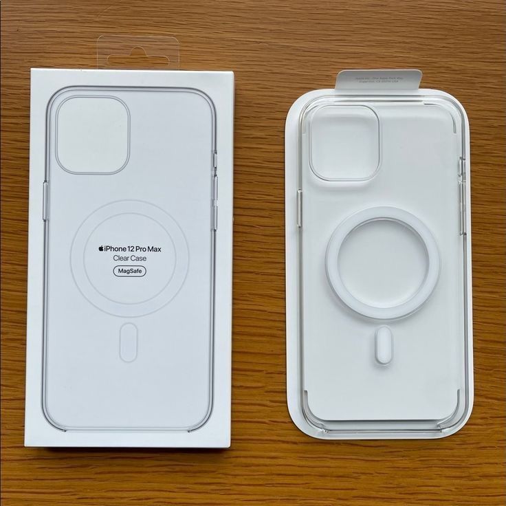 Crystal Clear MagSafe Case – Anti Yellowing