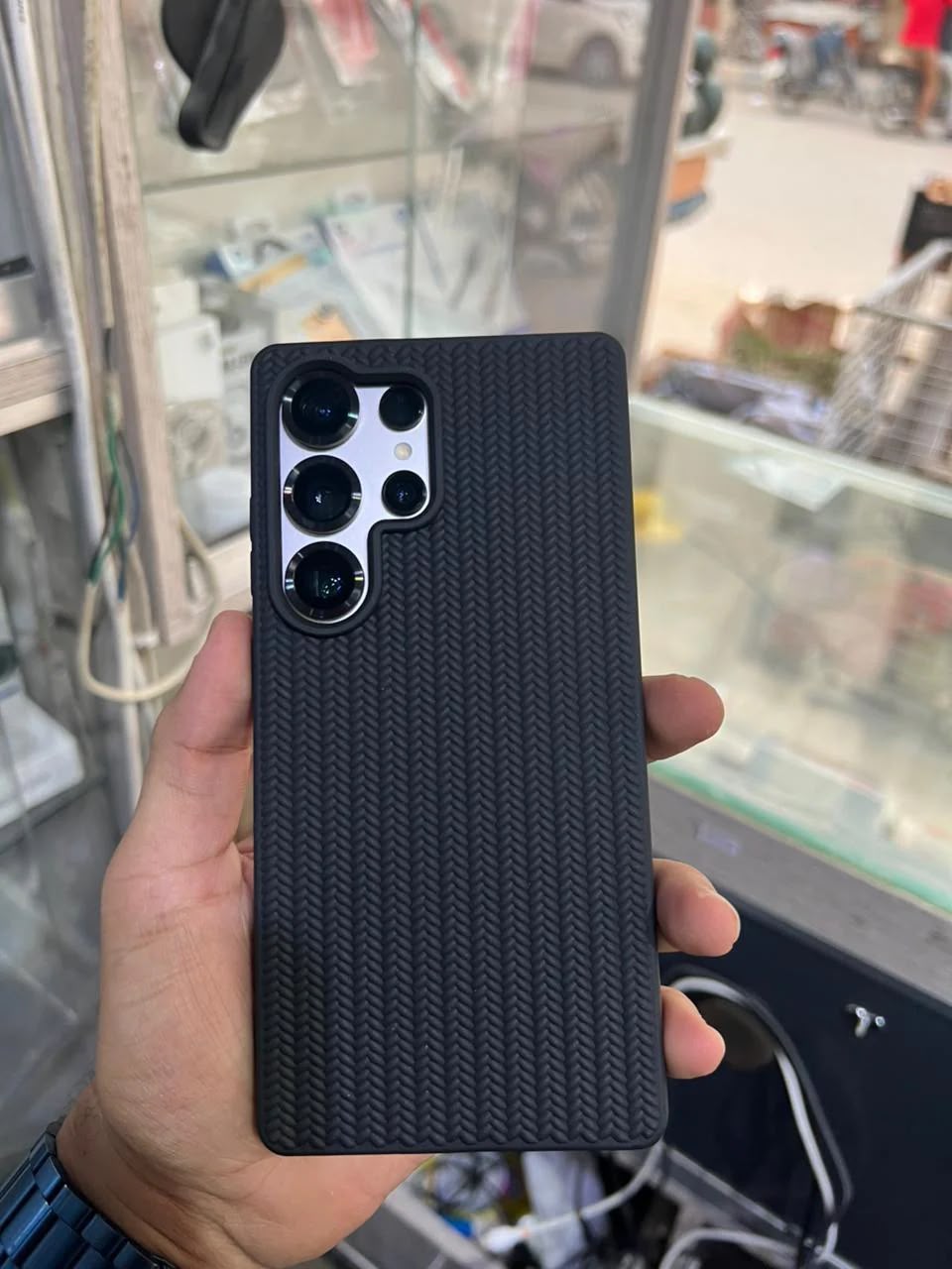 🎁 Buy 1 Get 1 FREE – Woven Wonder Case™