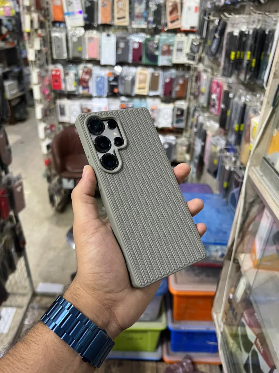 🎁 Buy 1 Get 1 FREE – Woven Wonder Case™