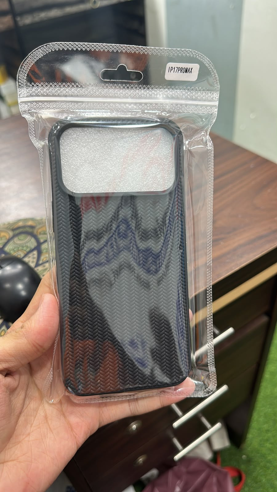 🎁 Buy 1 Get 1 FREE – Woven Wonder Case™