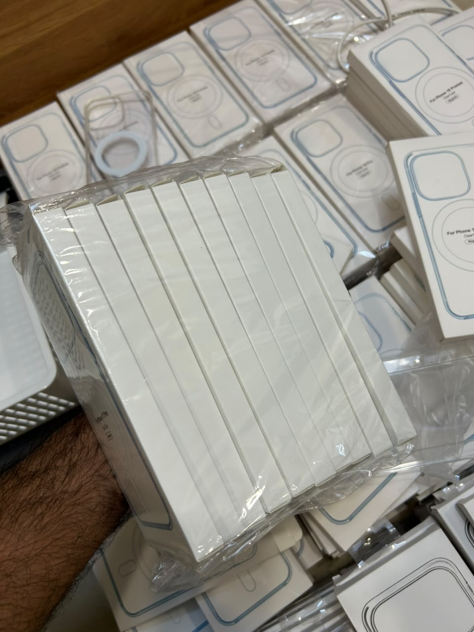 🔥 BUY 1 GET 1 FREE – Crystal Clear Case