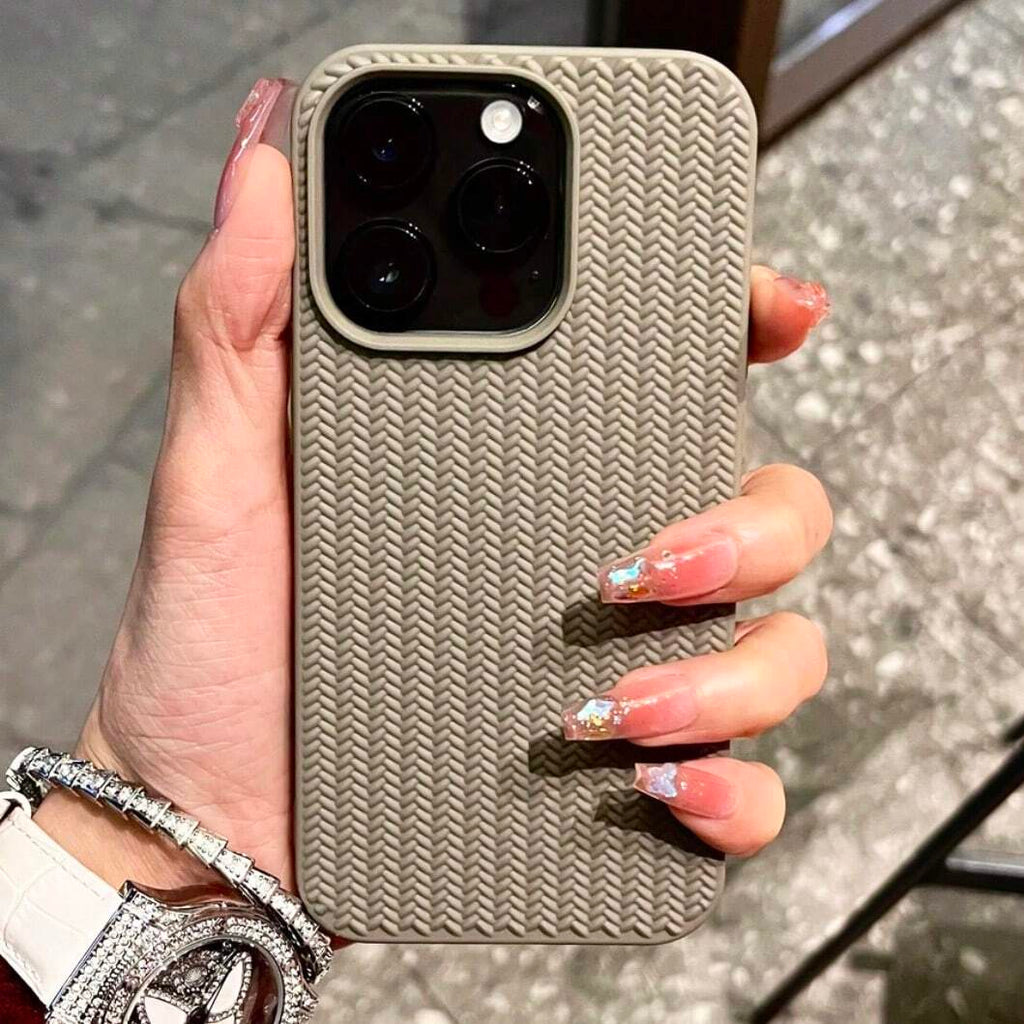Woven Wonder Case